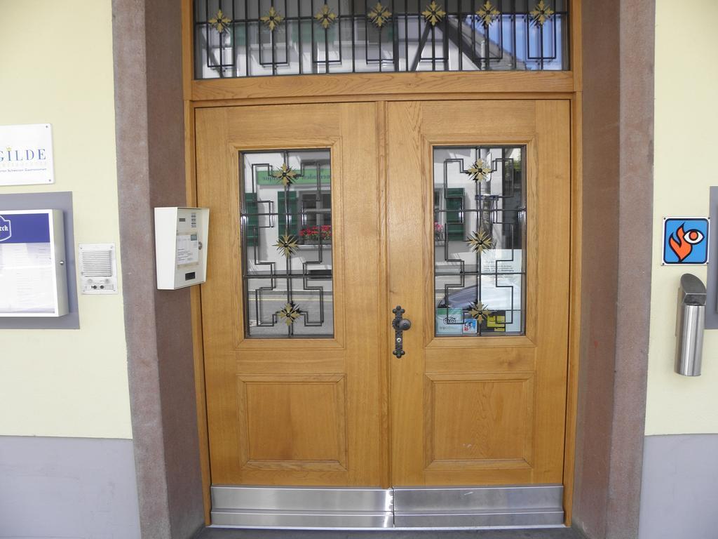 Hotel Roessli Allschwil Exterior foto